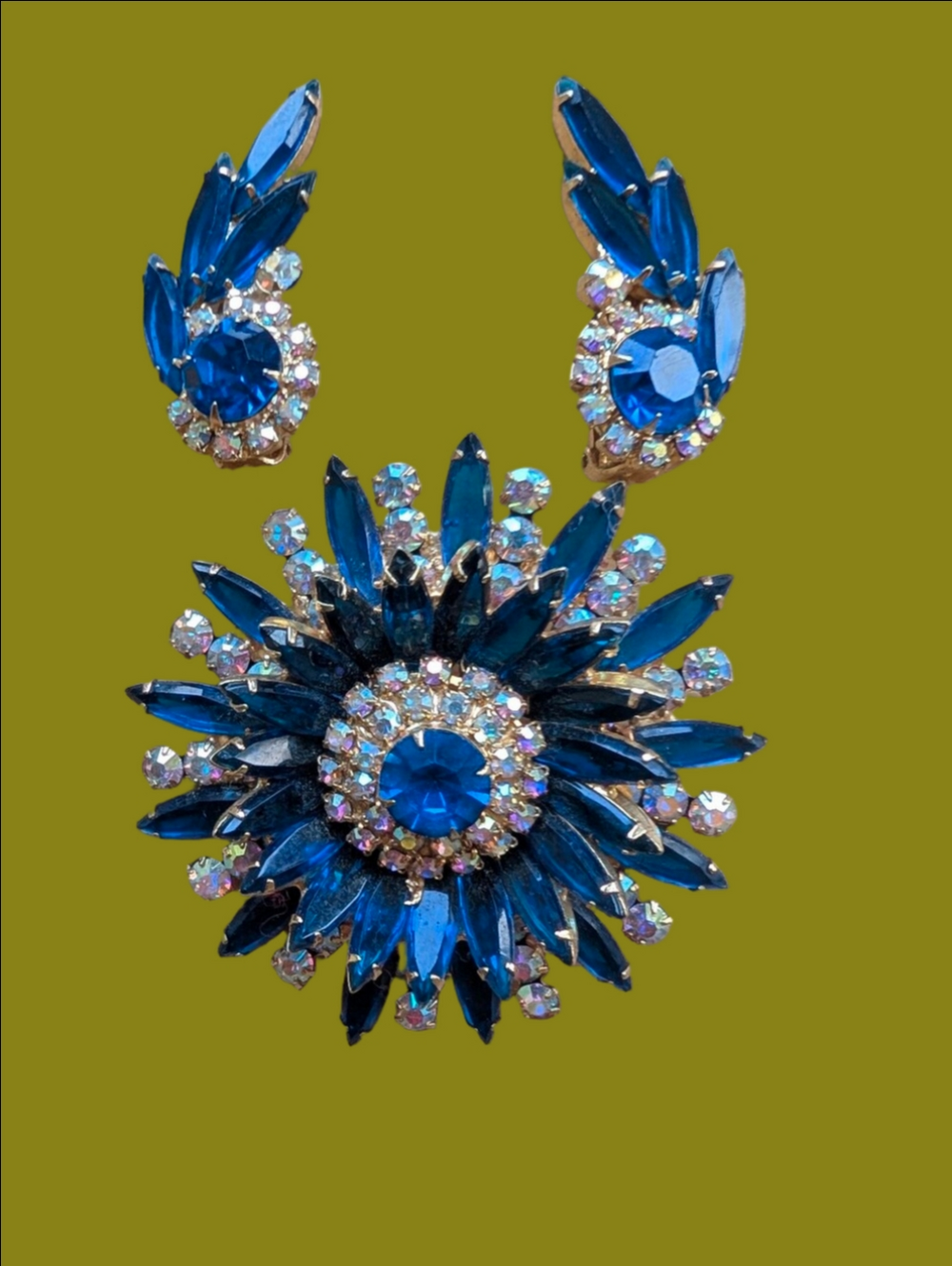 Vintage Juliana D&E Blue Crystal Statement Brooch and Earrings Set